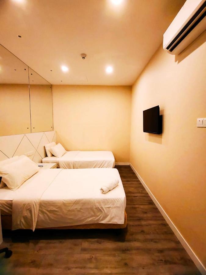 Capital Express Hotel Kota Kinabalu Exterior photo